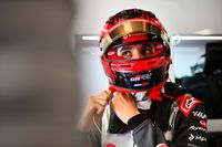 Esteban Ocon gives fans opportunity to design his Brazilian GP helmet